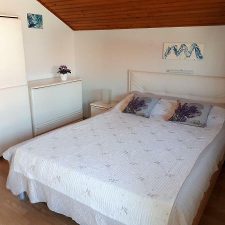 Apartmani Matas Petrcane Exterior photo
